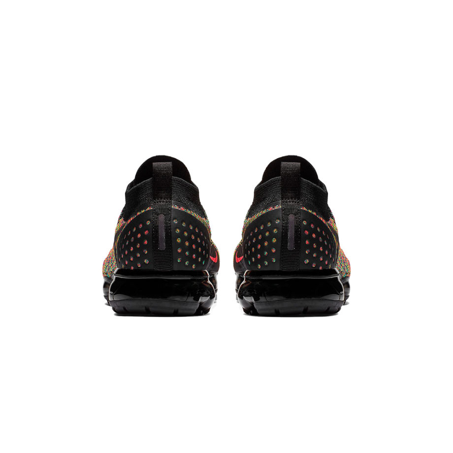 Nike Air VaporMax Flyknit 2 Sneakers Nero / Racer Pink