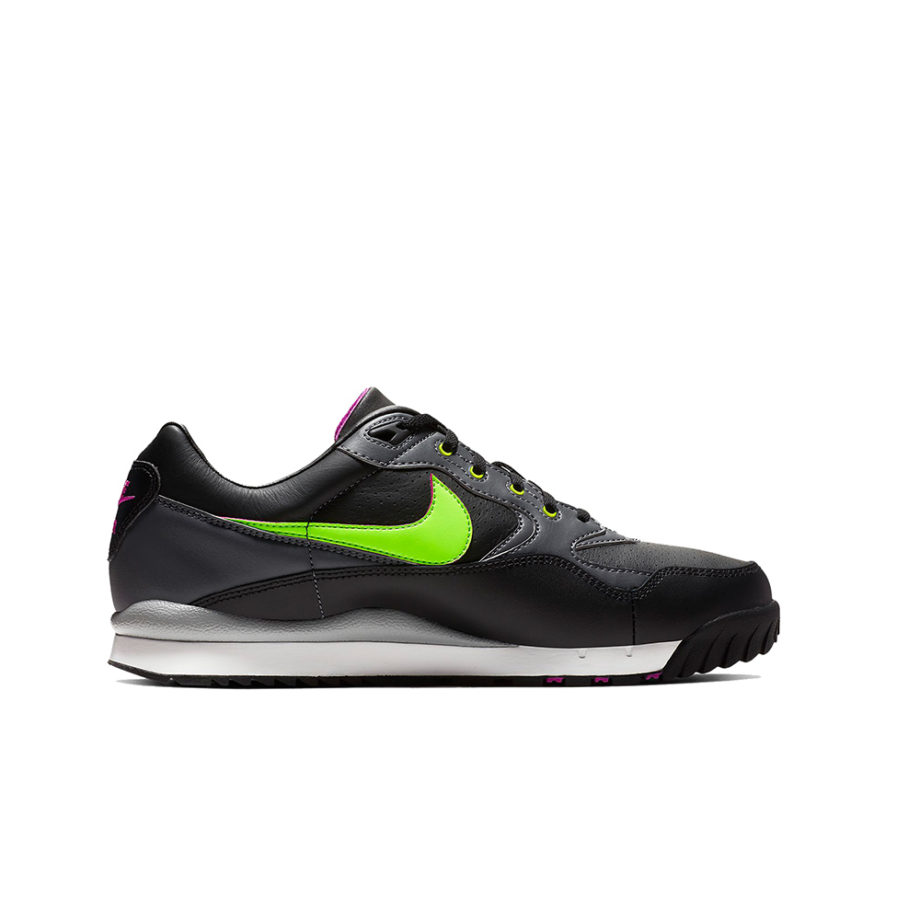 Nike Air Wildwood ACG Sneaker Black / Electric Green