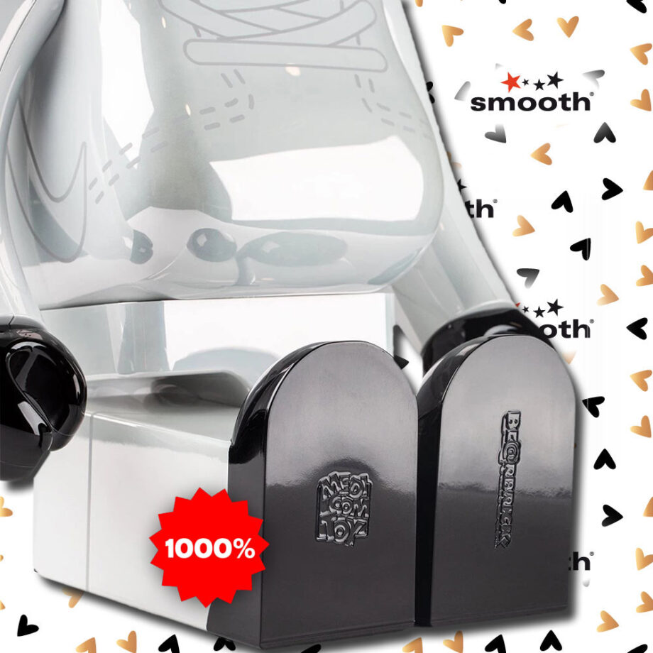 Medicom Toy Nike SB 2020 Edition White Bearbrick 1000%