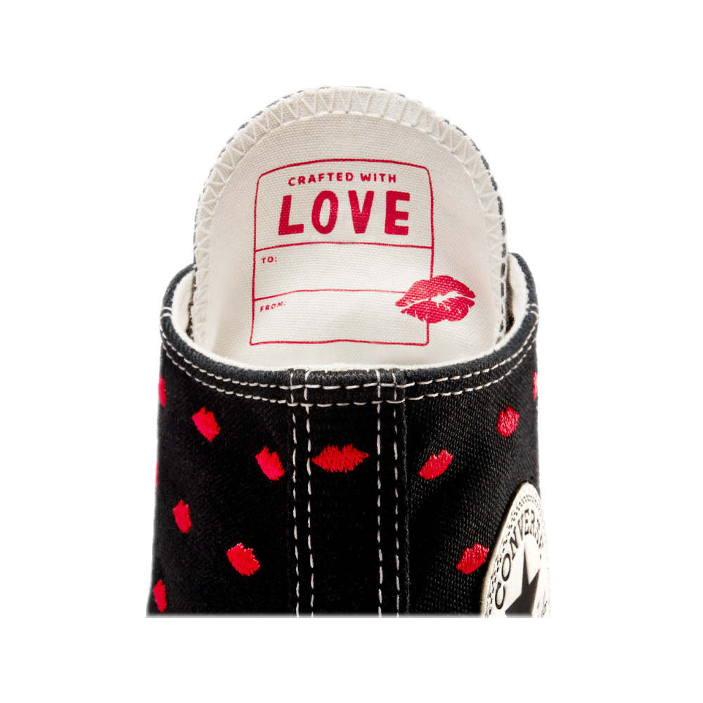 Converse Chuck 70 Embroidered Lips Black/University Red/Egret A01600C