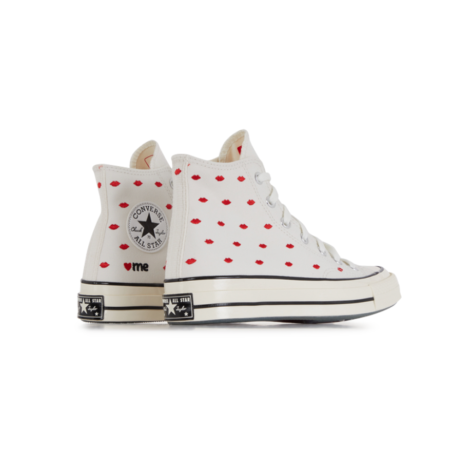 Chuck 70 Embroidered Lips White Vintage/University Red A01601C