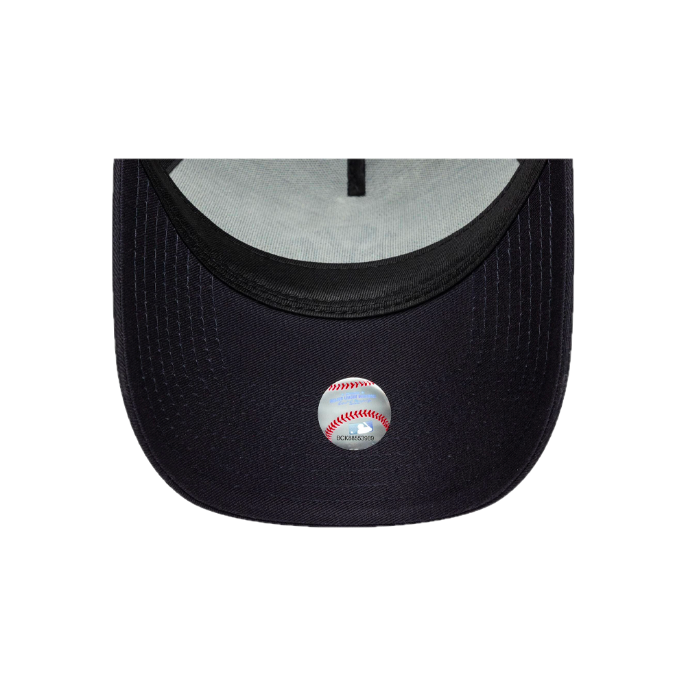 New Era 9FORTY E-Frame Trucker New York Yankees MLB Outline Blue Navy 60771717
